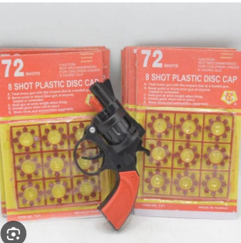 Plastic Pop Children's Toy With 2 Pop Packets